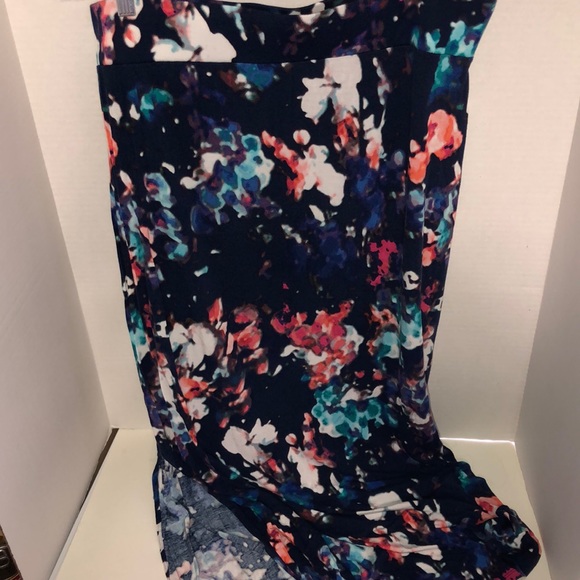 a.n.a Dresses & Skirts - Beautiful Multicolor Maxi Skirt Double Slit A.N.A. a.n.a Dresses & Skirts - Beautiful Multicolor Maxi Skirt Double Slit A.N.A.